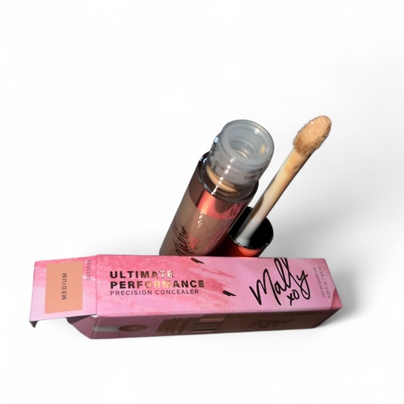 NEW! Mally Beauty Ultimate Performance Precision Concealer - Medium - Picture 5 of 5